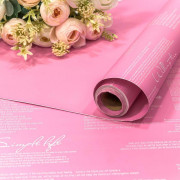 Плёнка 0,58*10м матовая с надписями 65мкм Ярко-розовый 1/30